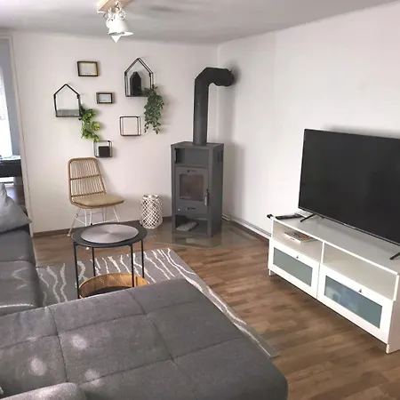 Monteur-haus Pflaumenbluete Pankow, Buchholz, Weissensee Apartament Berlin