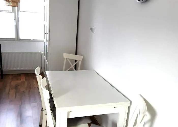 Apartment Monteur-haus Pflaumenblüte Pankow, Buchholz, Weißensee *